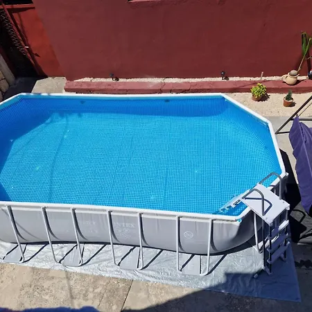 Fraj With Jacuzzi Apartament *