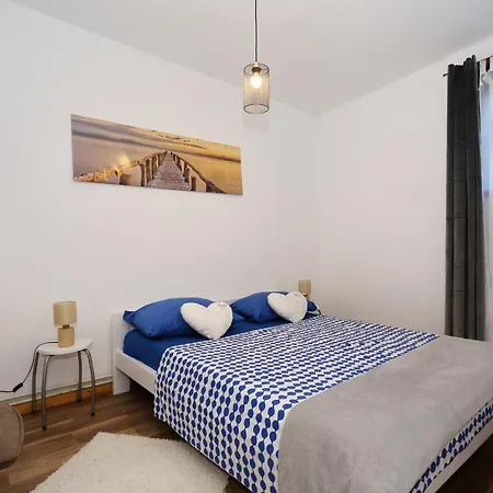 Apartament Fraj With Jacuzzi