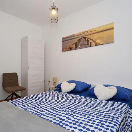 Apartament Fraj With Jacuzzi